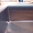 Ausschnitt in Arbeitsplatte für Spühlbecken